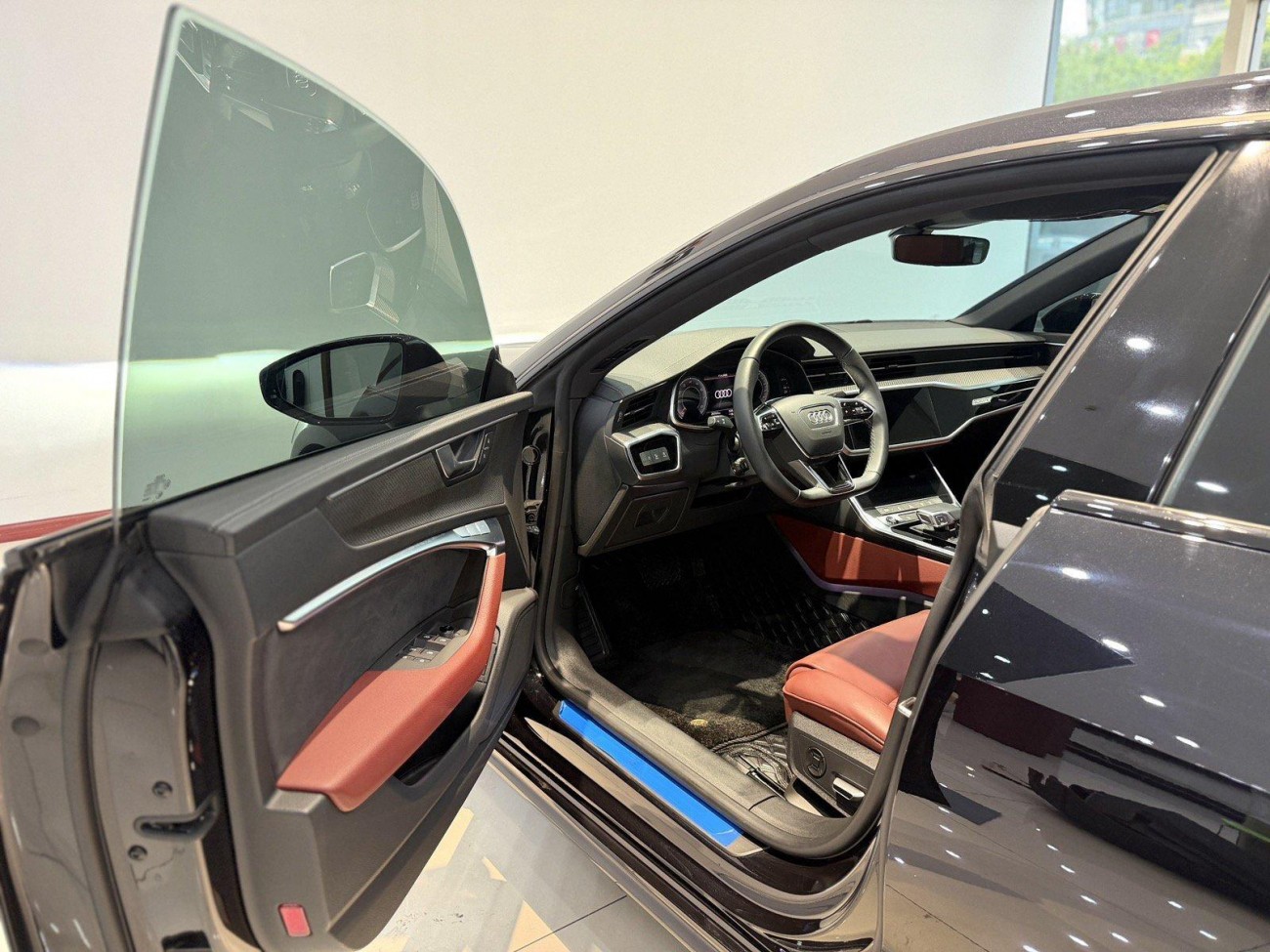 Audi A7L 45 TFSI 2023