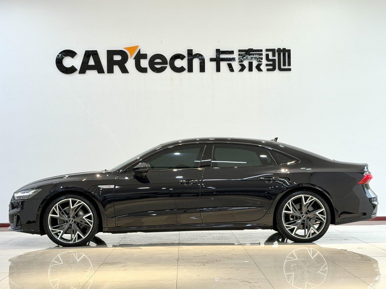 Audi A7L 45 TFSI 2023