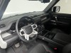 Land Rover Defender 2023