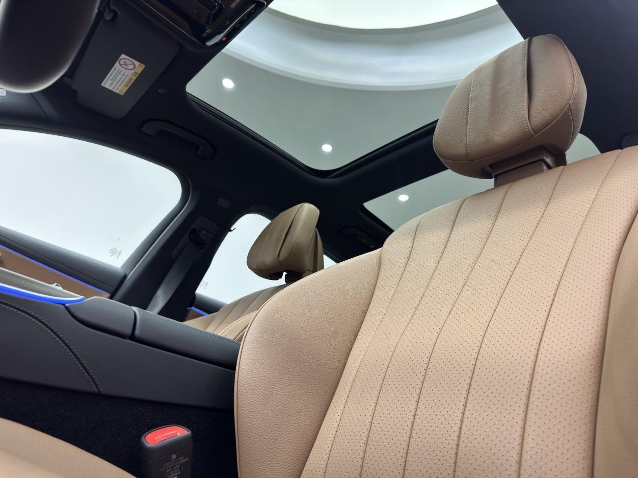 Mercedes-Benz E 300 L 2025