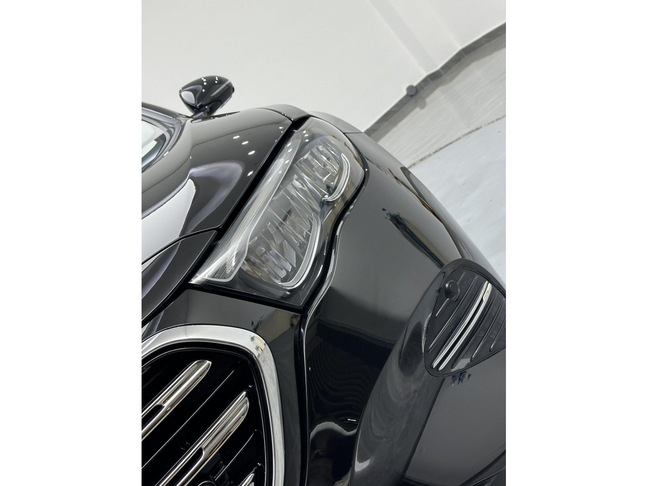 Mercedes-Benz E 300 L 2025