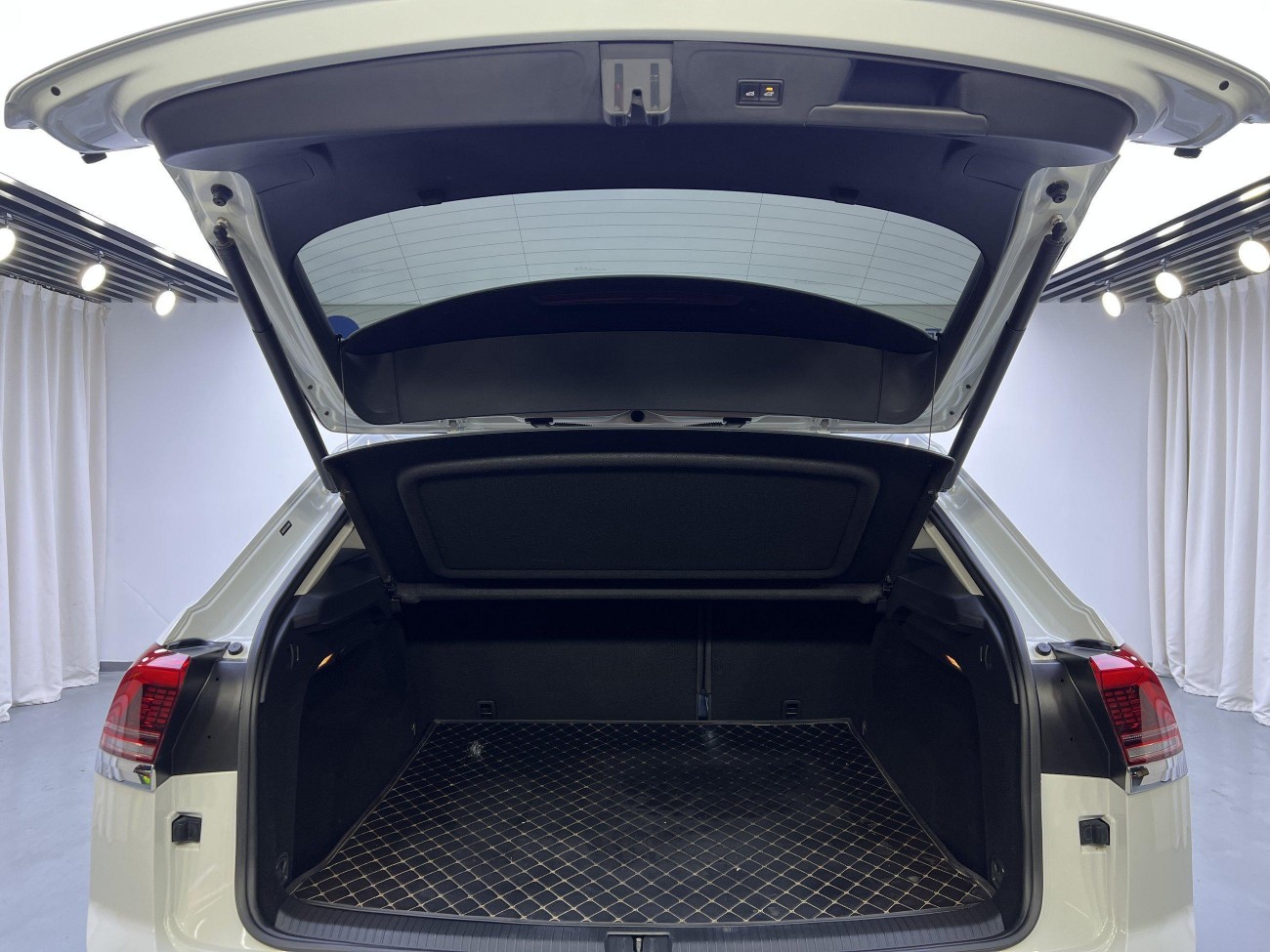 Volkswagen Teramont X 2020