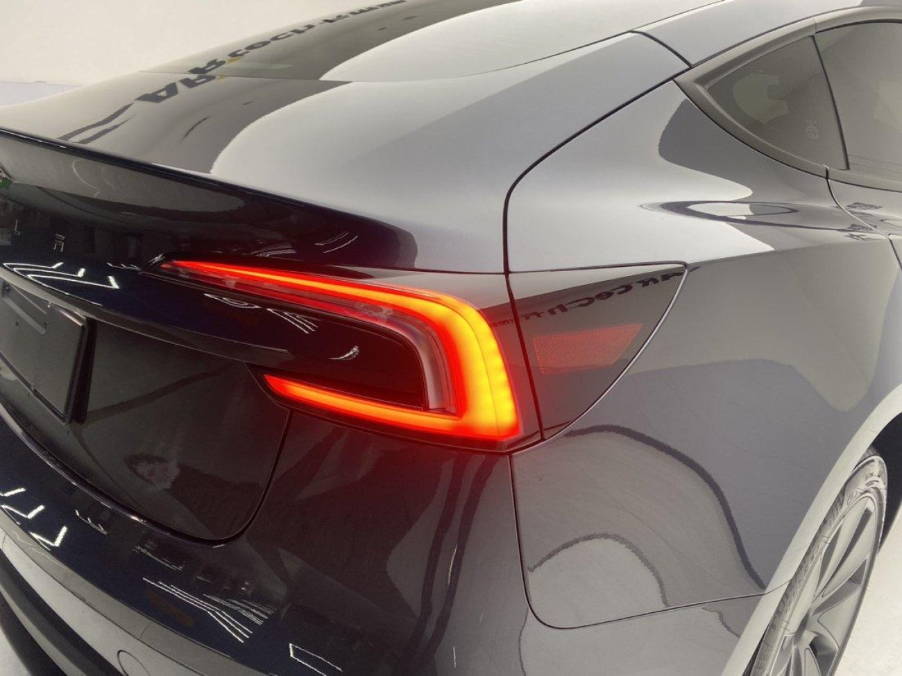 Tesla Model 3 2025