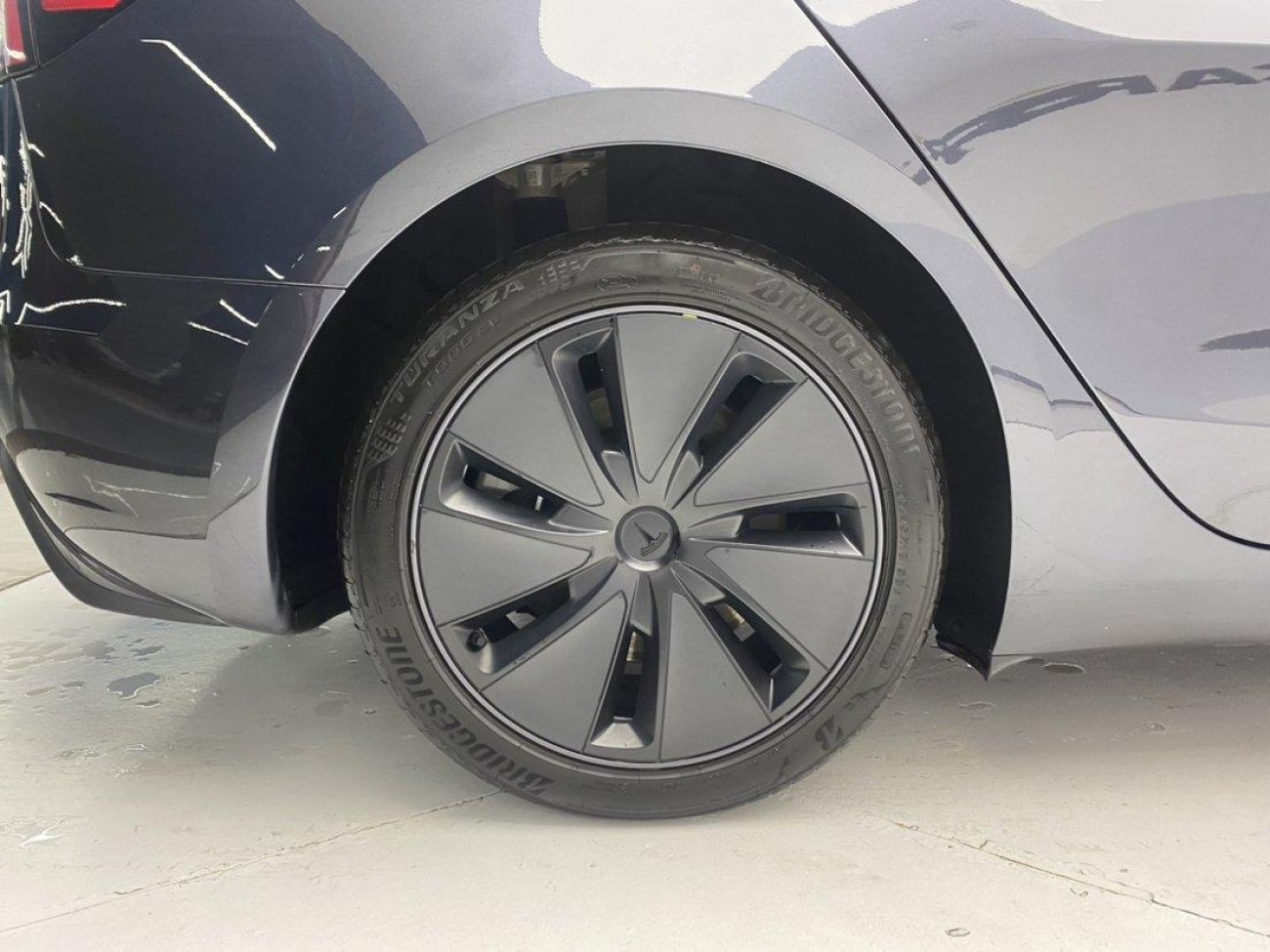 Tesla Model 3 2025
