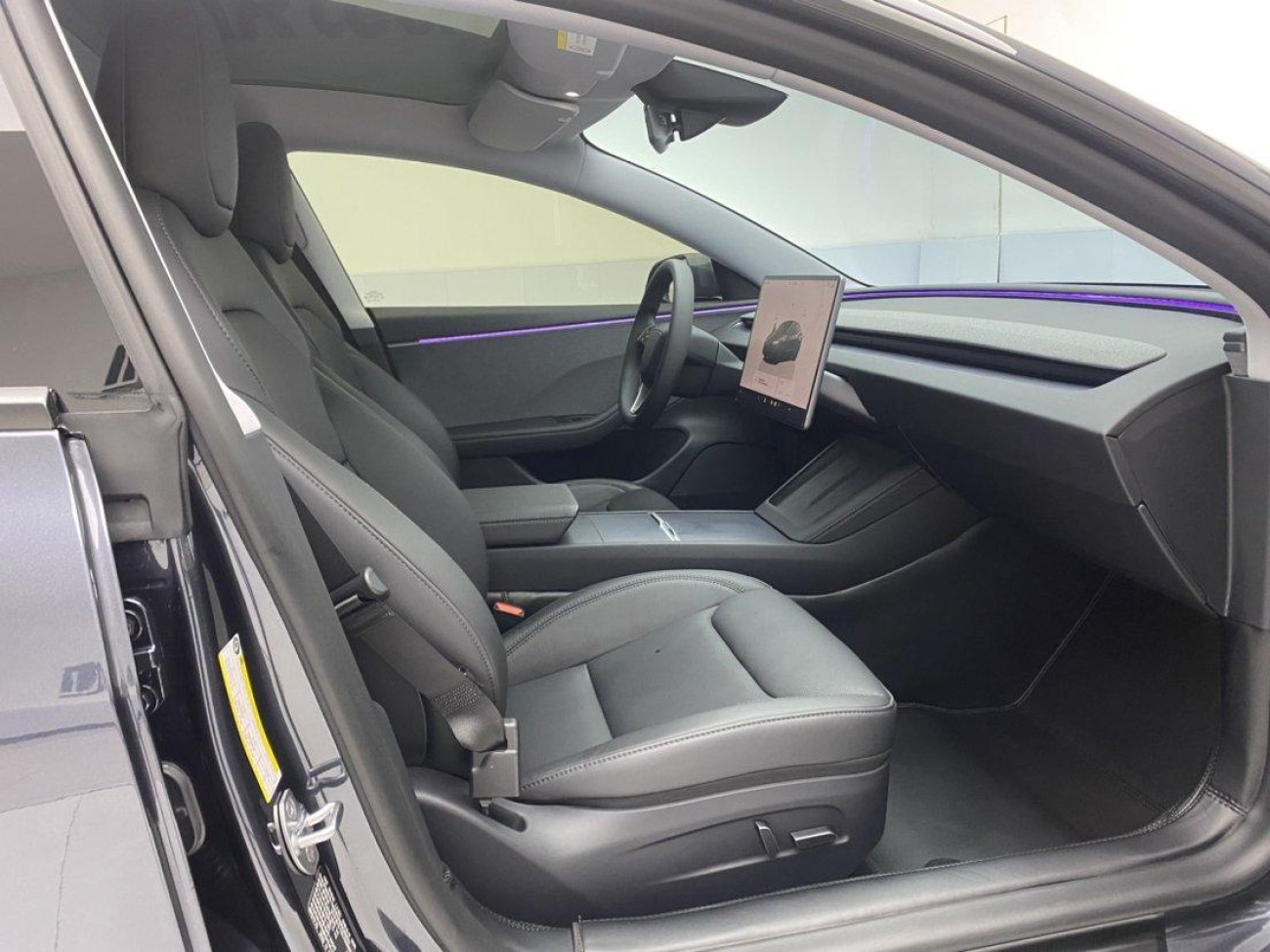 Tesla Model 3 2025