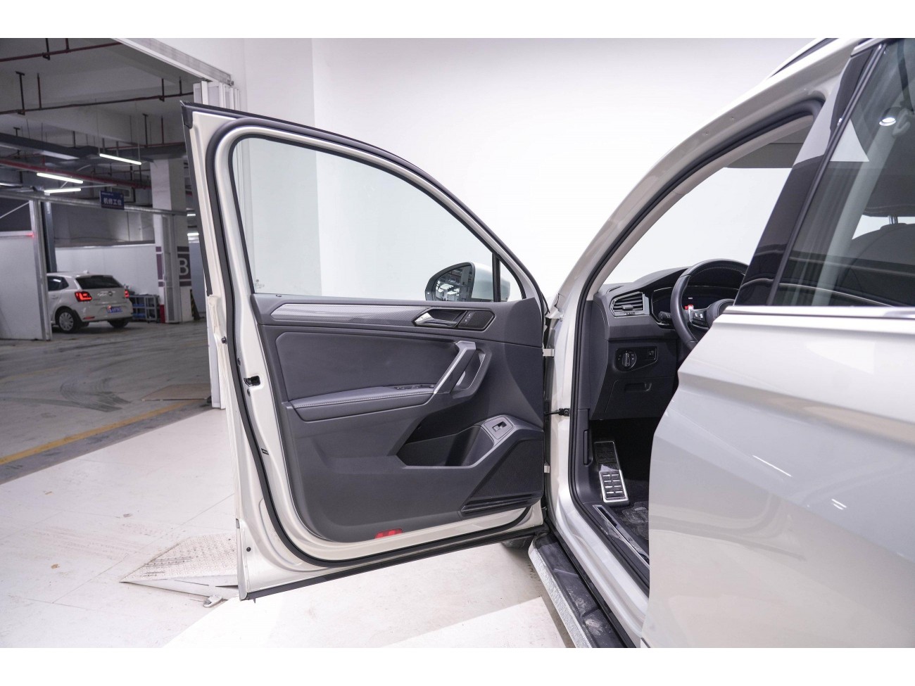 Volkswagen Tiguan L 2020