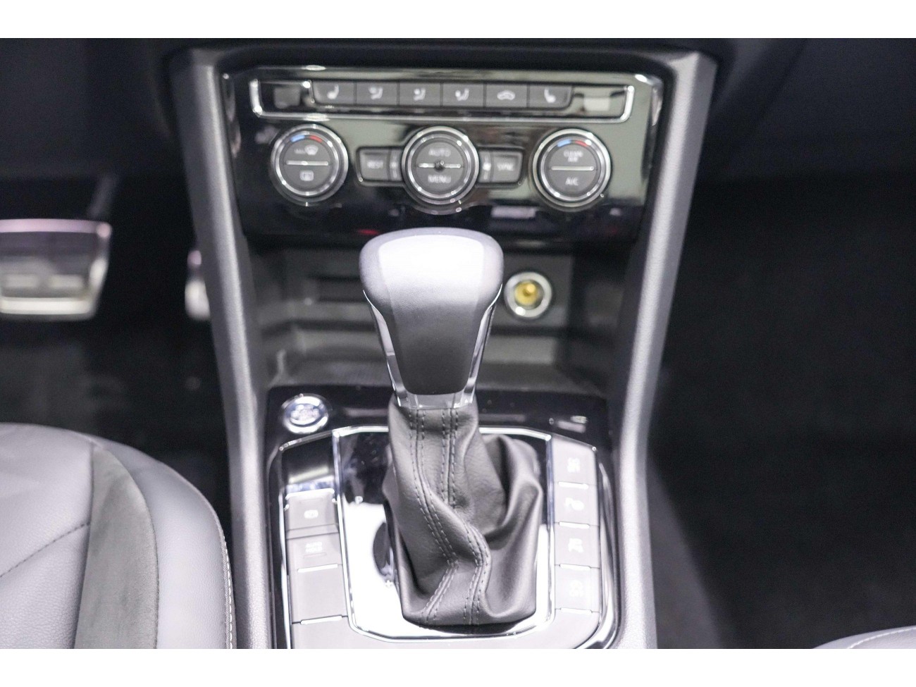 Volkswagen Tiguan L 2020