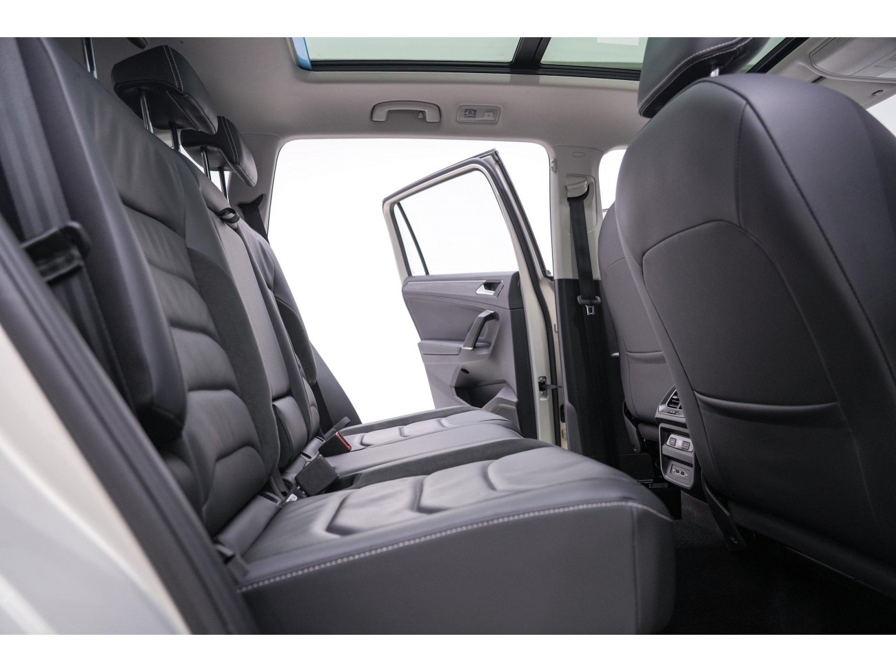 Volkswagen Tiguan L 2020
