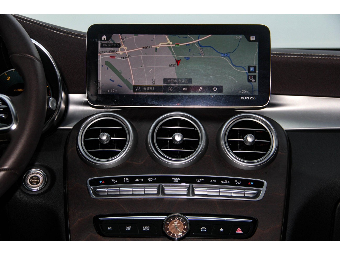 Mercedes-Benz GLC 260 L 2021
