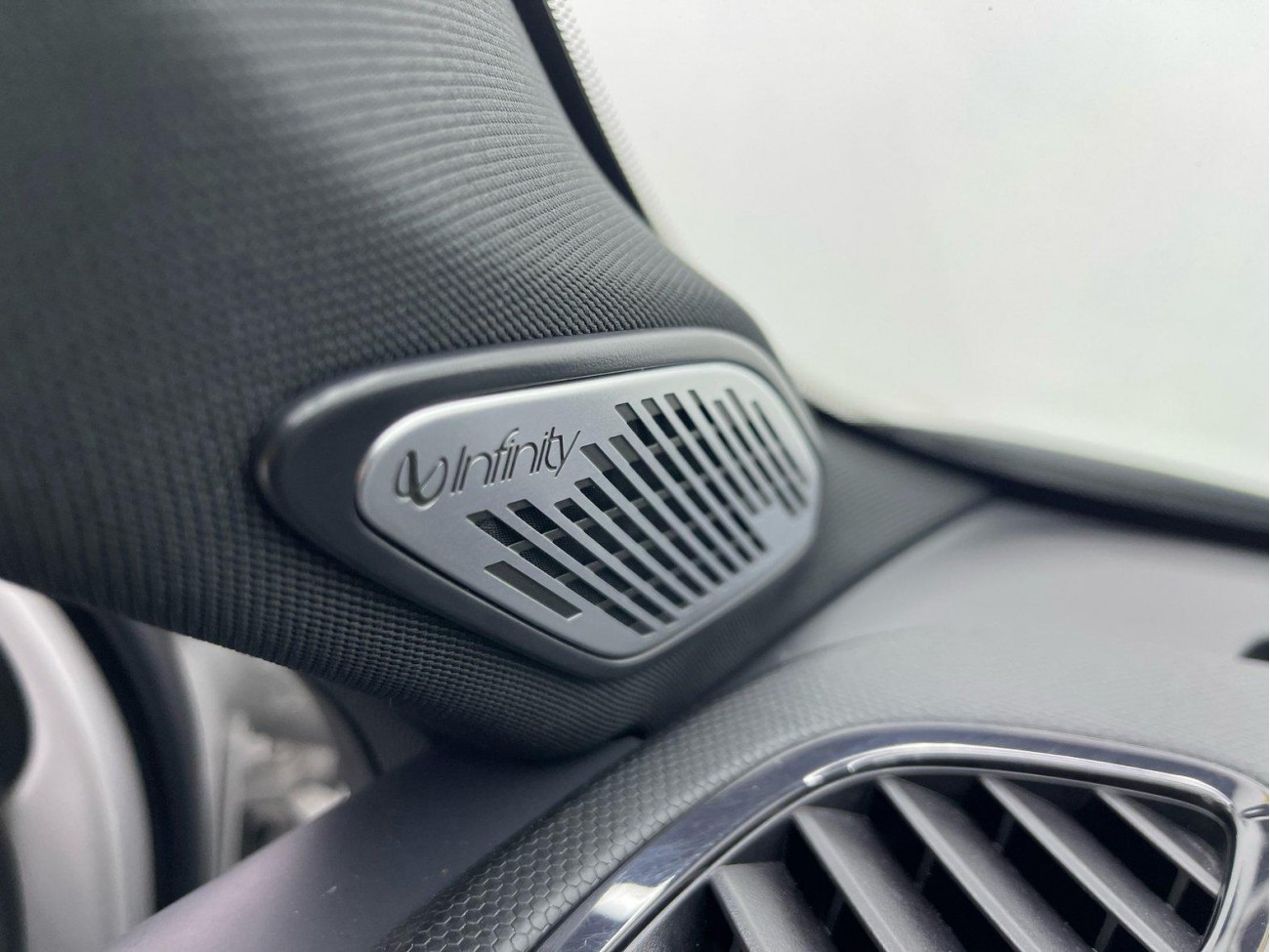Lynk & Co 02 2022