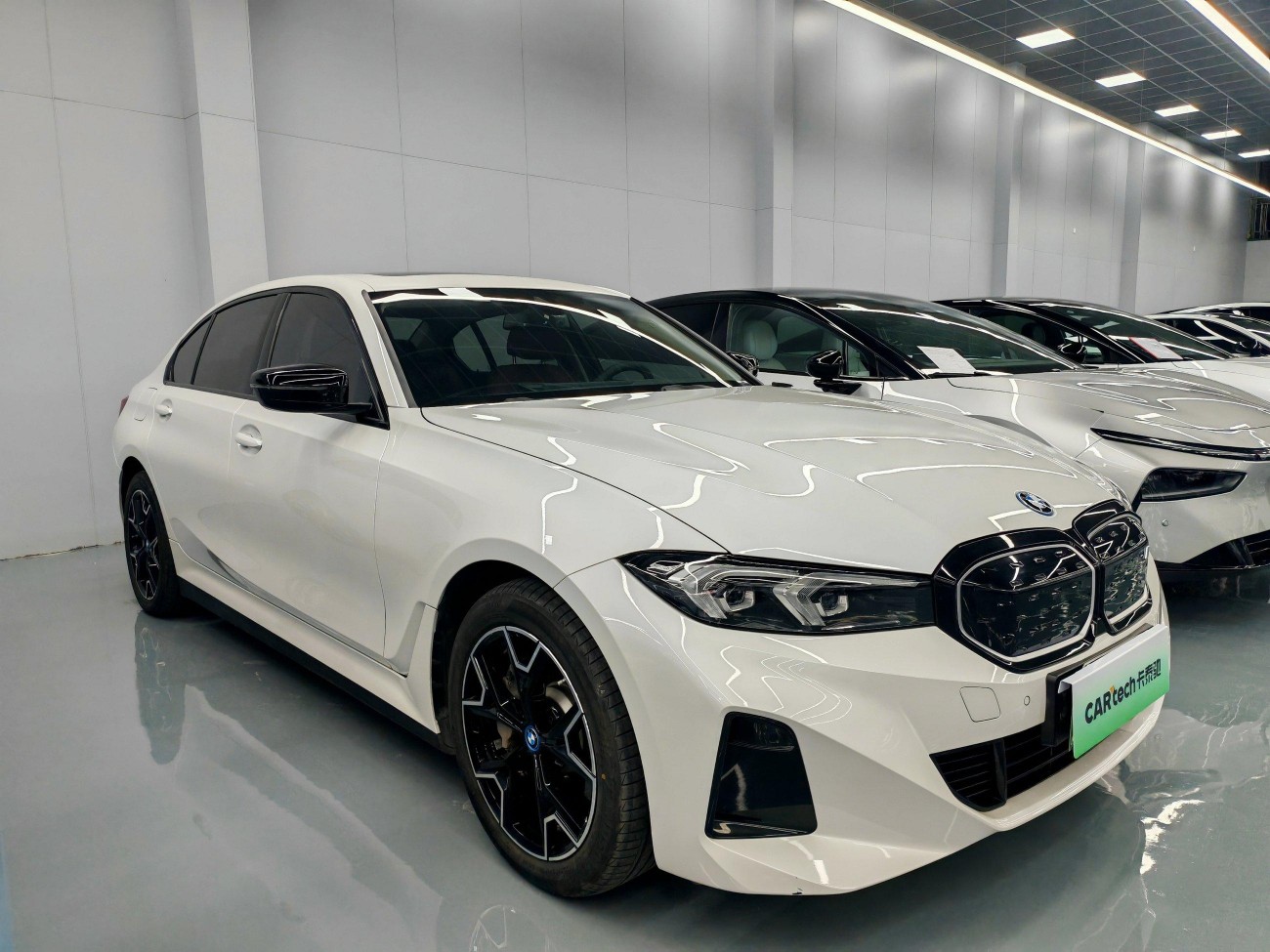 BMW i3 2024
