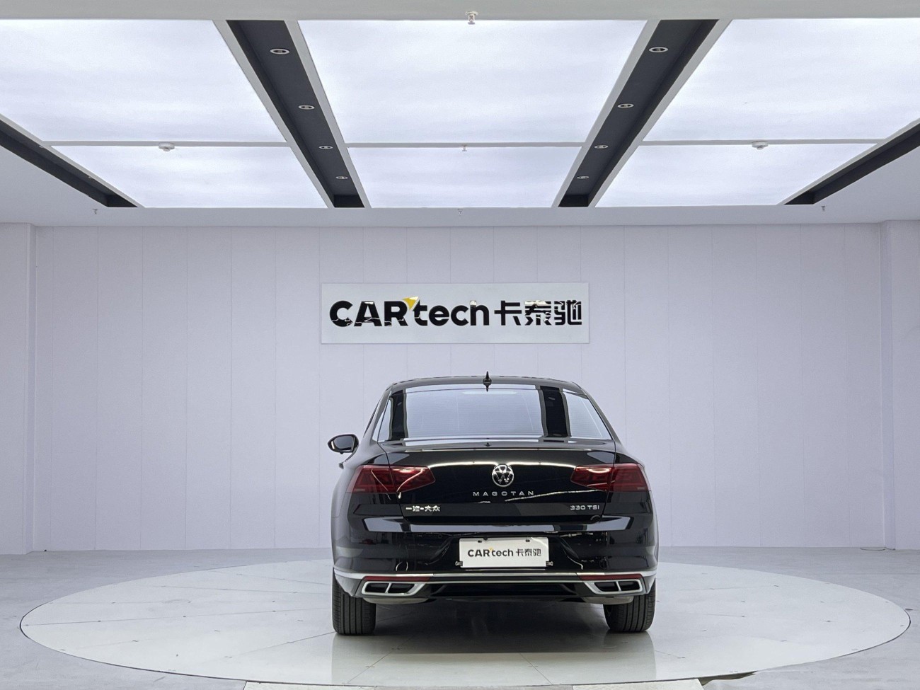 Volkswagen Magotan 2024