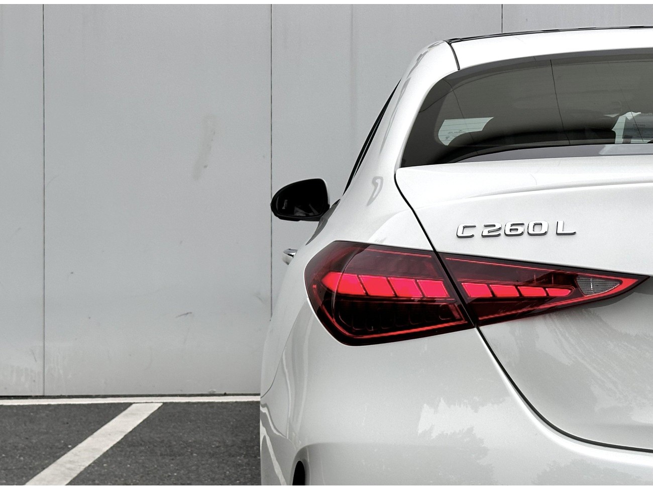 Mercedes-Benz C 260 L 2026