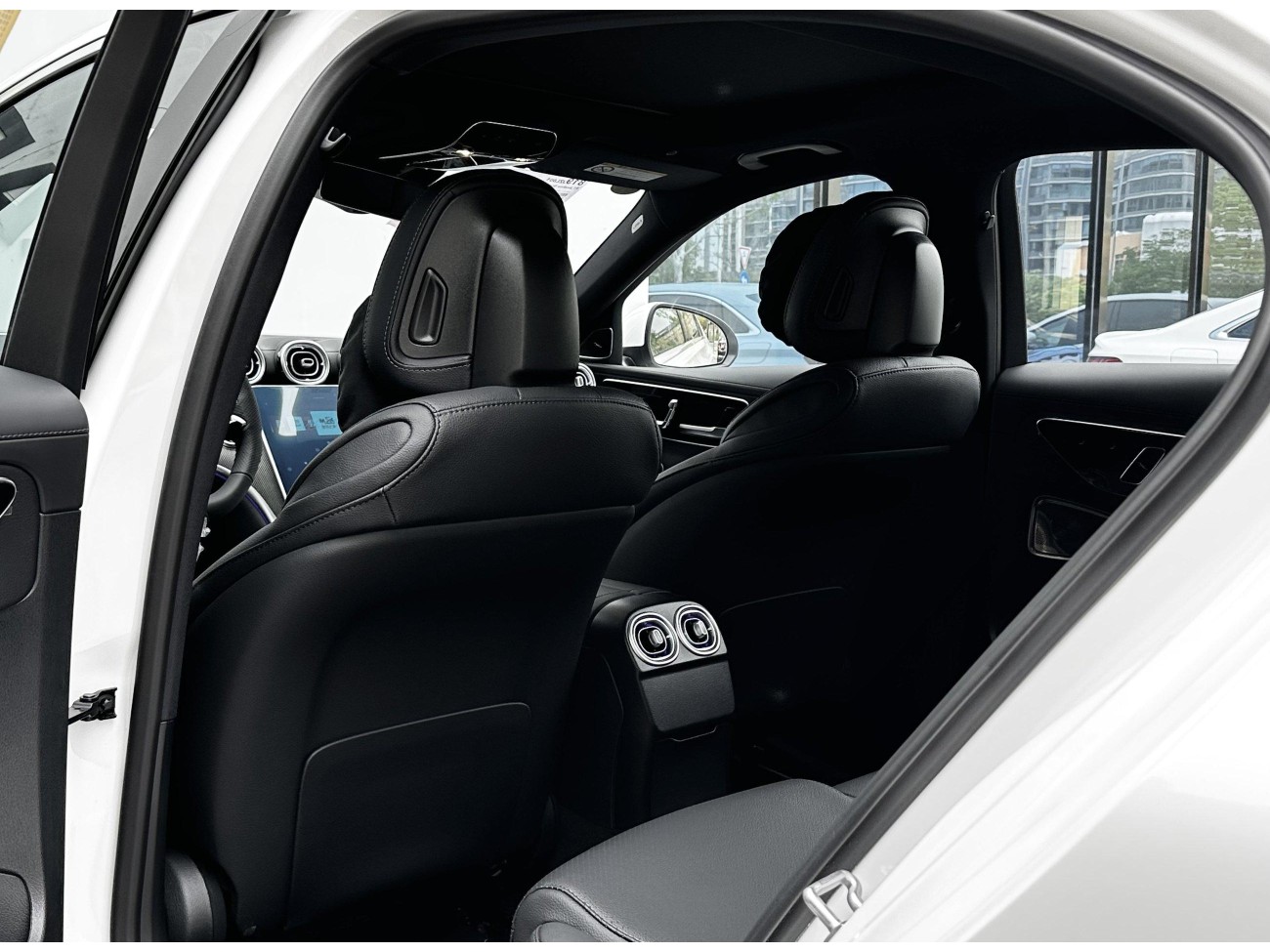 Mercedes-Benz C 260 L 2026