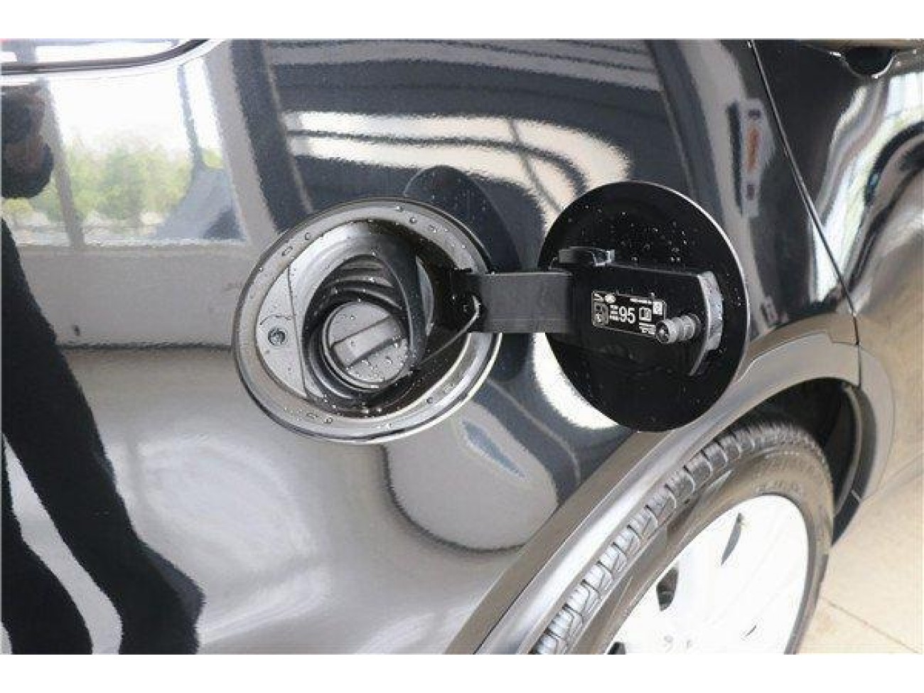 Land Rover Discovery 2025