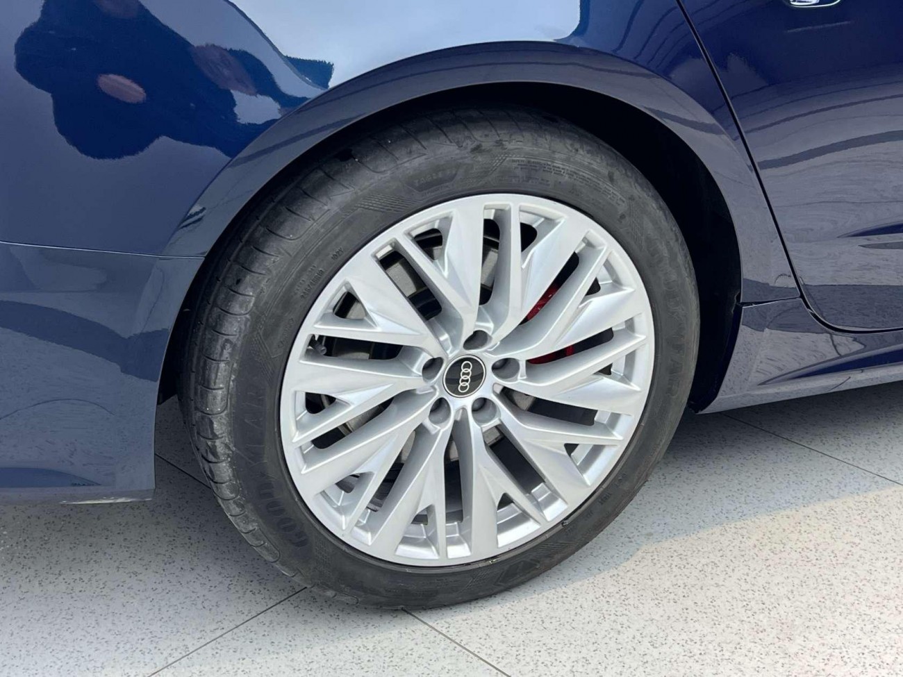 Audi A7L 45 TFSI 2024