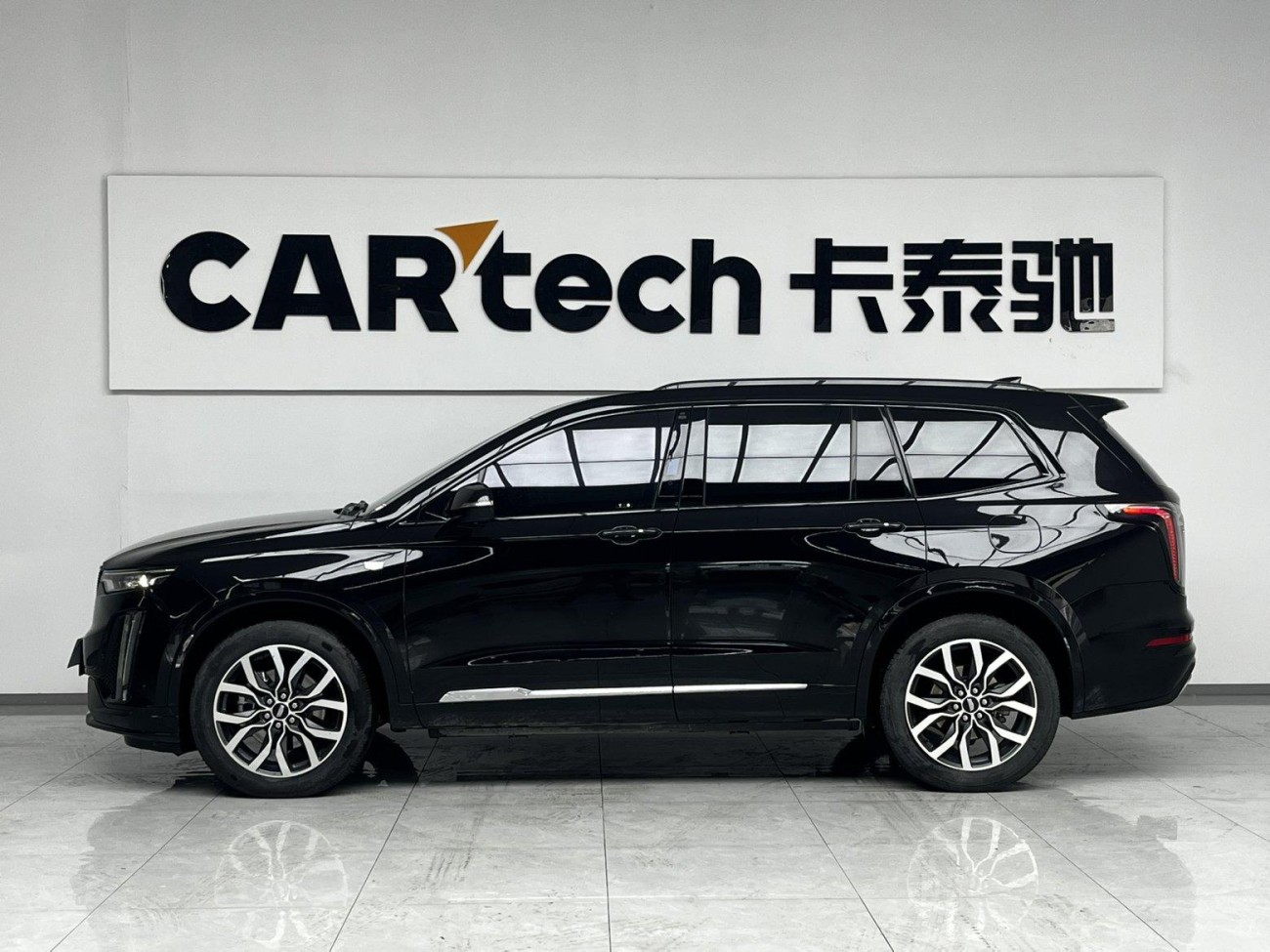 Cadillac XT6 2023
