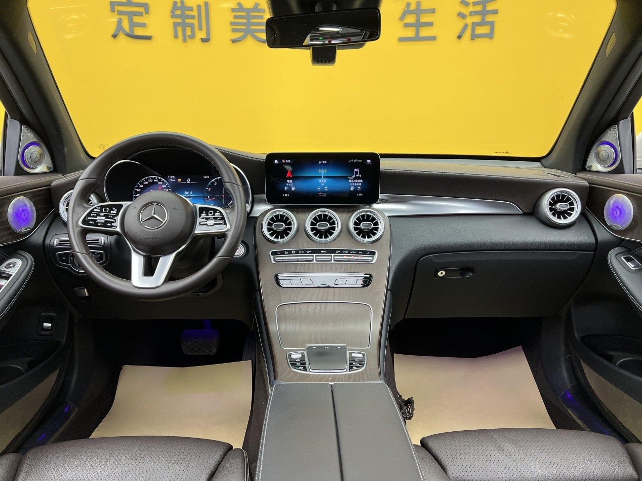 Mercedes-Benz GLC 300 L 2020