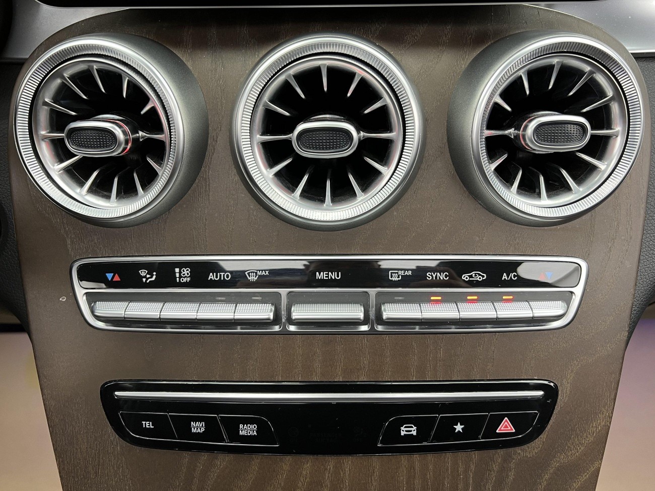 Mercedes-Benz GLC 300 L 2020