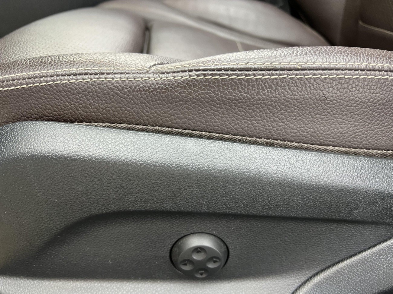 Mercedes-Benz GLC 300 L 2020