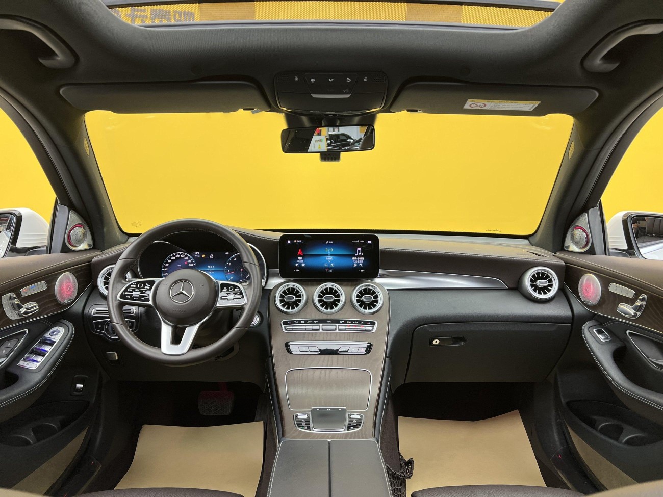 Mercedes-Benz GLC 300 L 2020