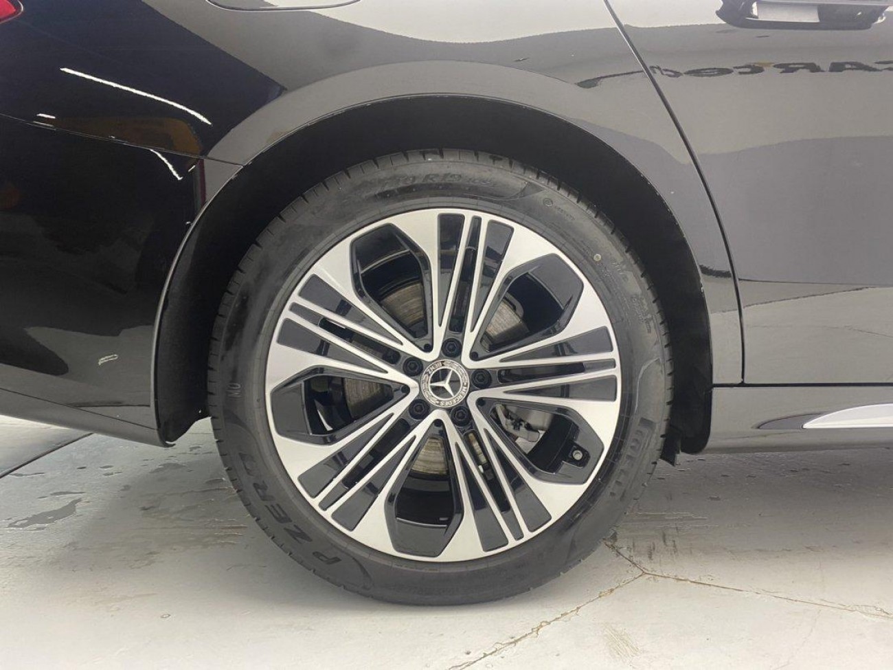 Mercedes-Benz E 300 L 2025