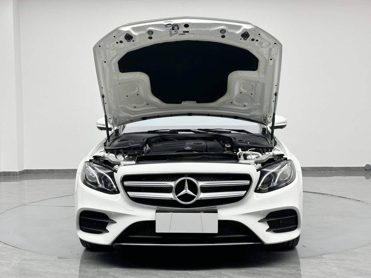 Mercedes-Benz E 300 L 2019
