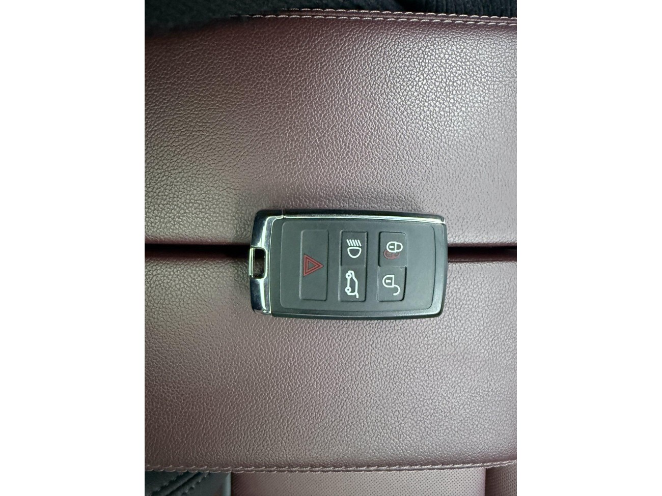 Land Rover Range Rover 2023