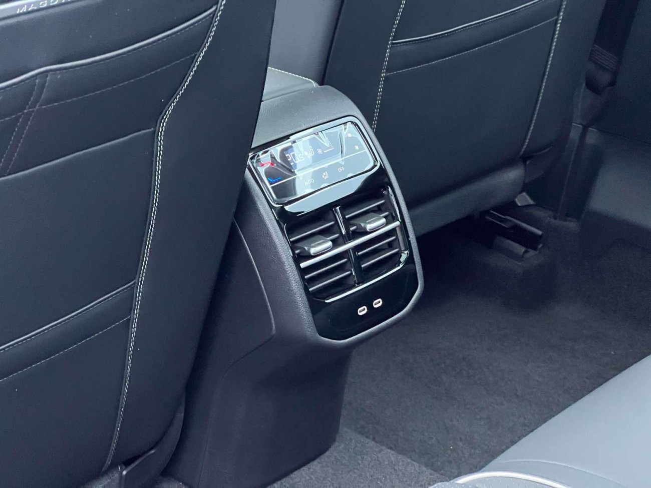 Volkswagen Magotan 2026