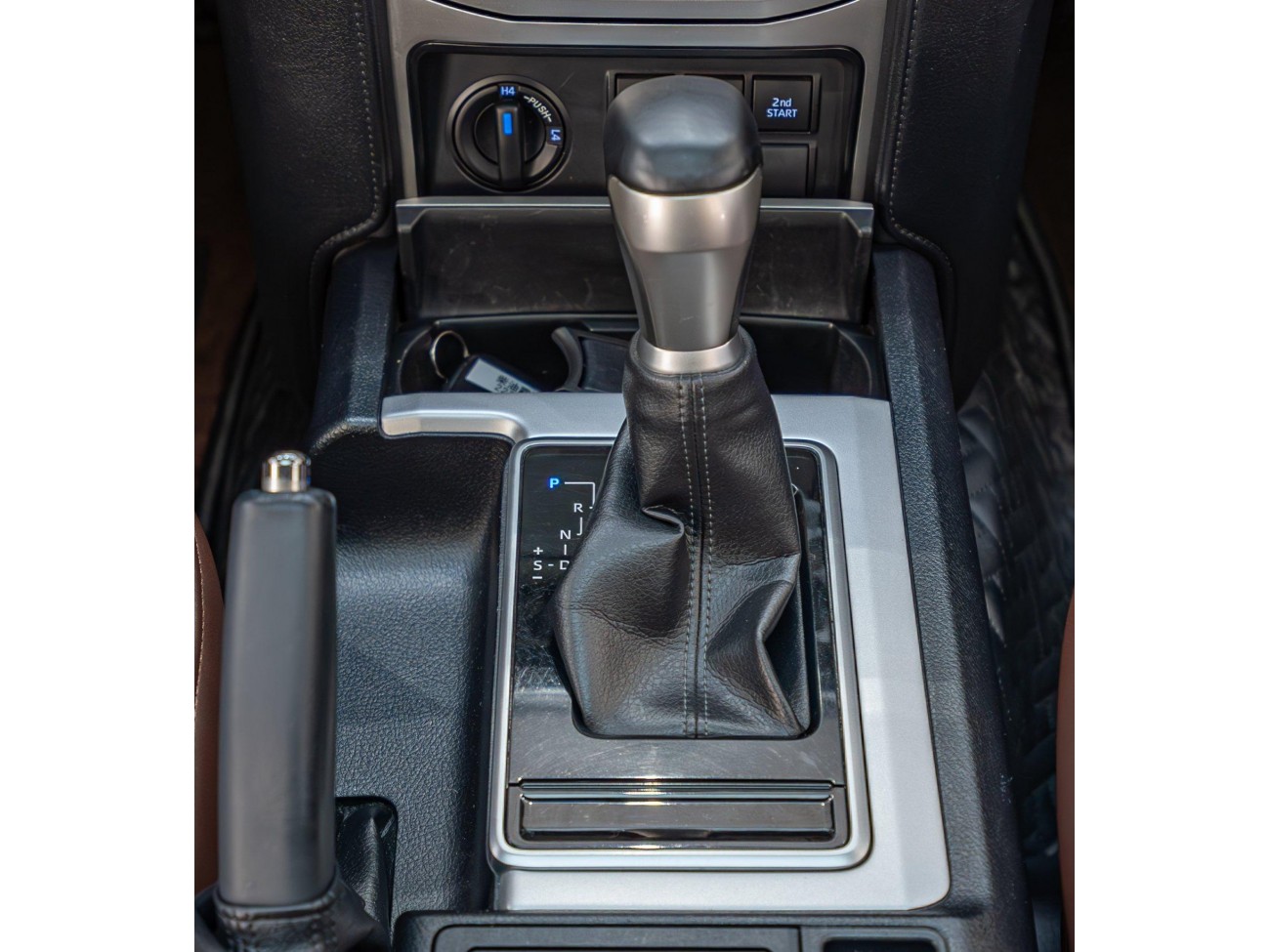 Toyota Prado 2020