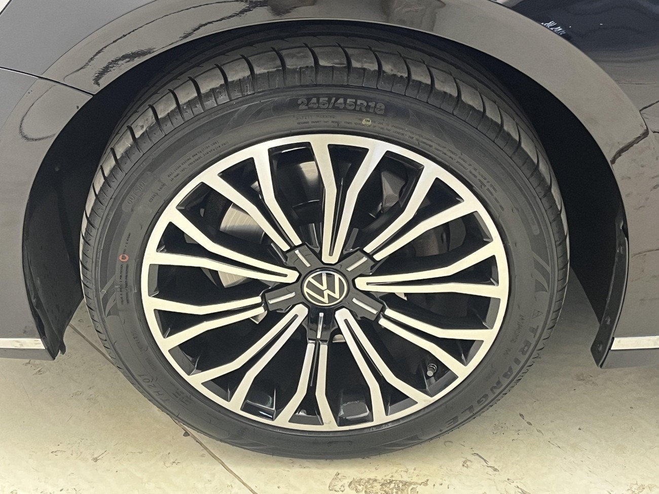 Volkswagen Phideon 2021