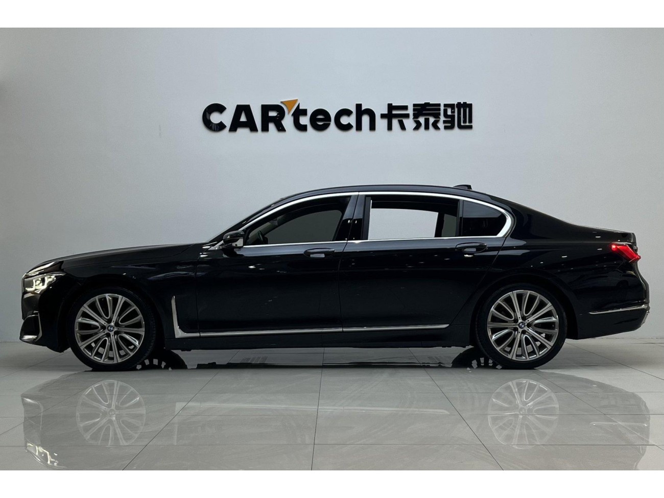 BMW 740Li 2021