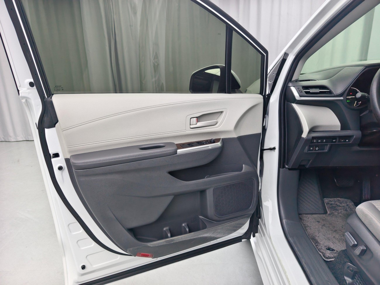 Toyota Sienna 2024