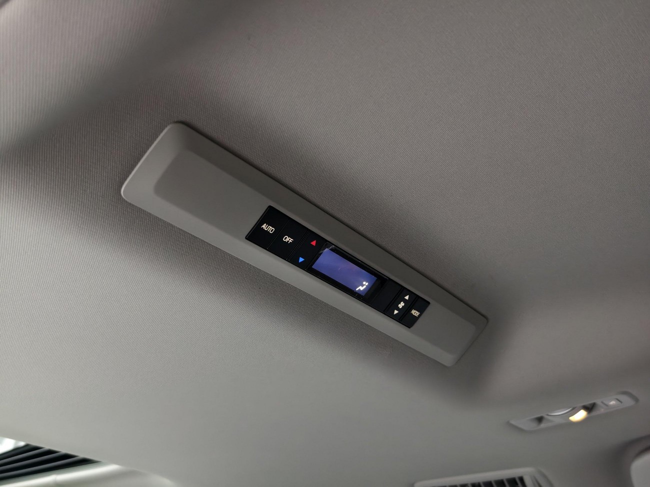 Toyota Sienna 2024