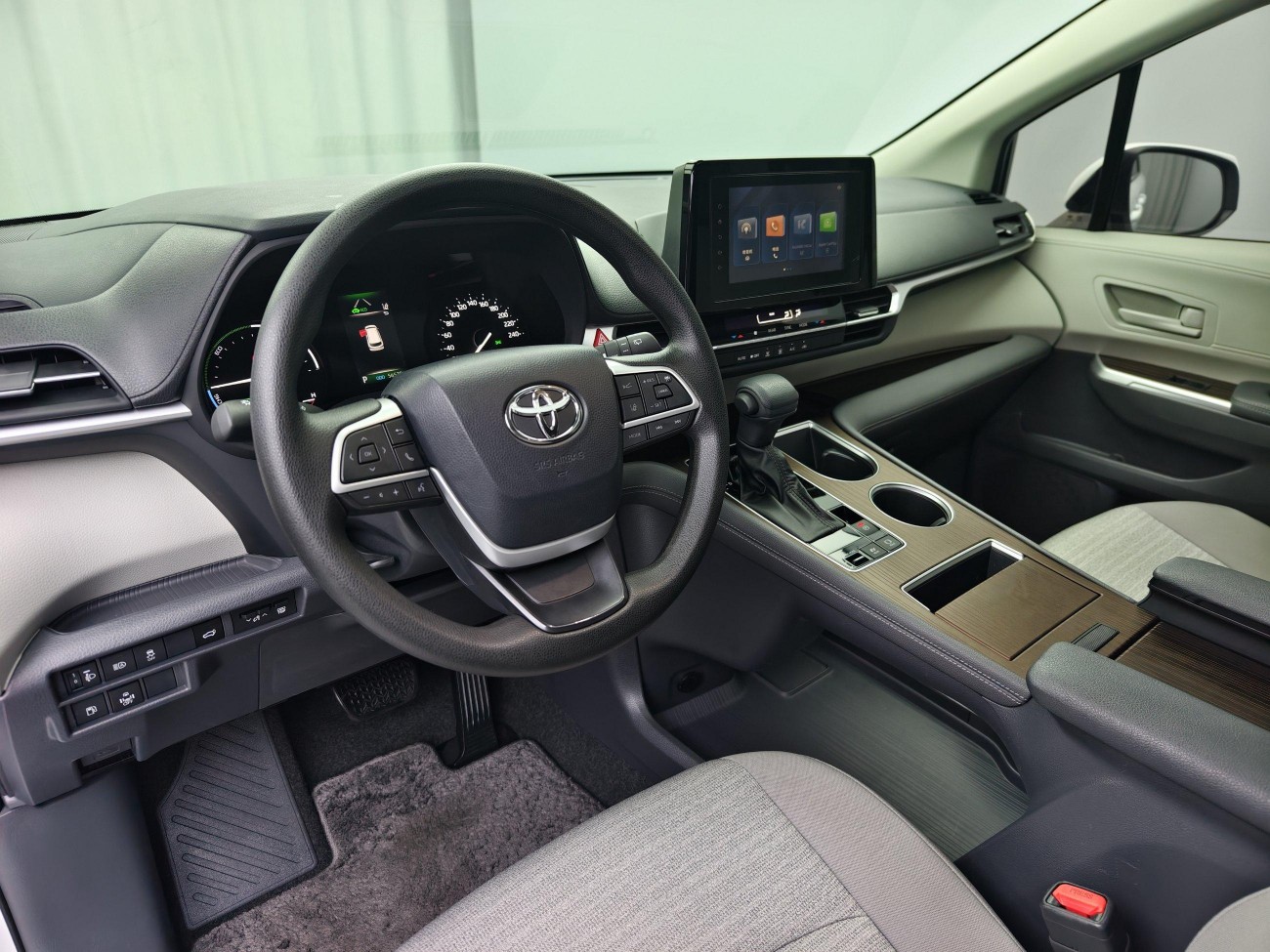 Toyota Sienna 2024