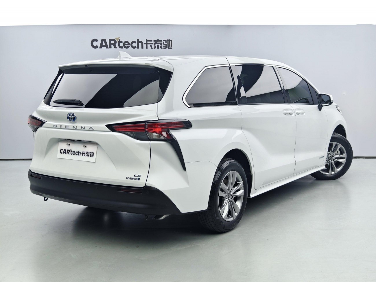 Toyota Sienna 2024