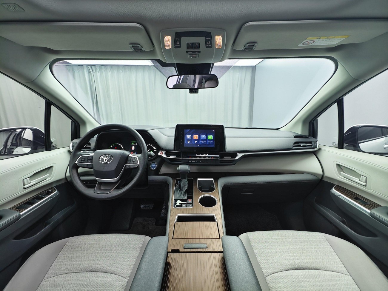Toyota Sienna 2024