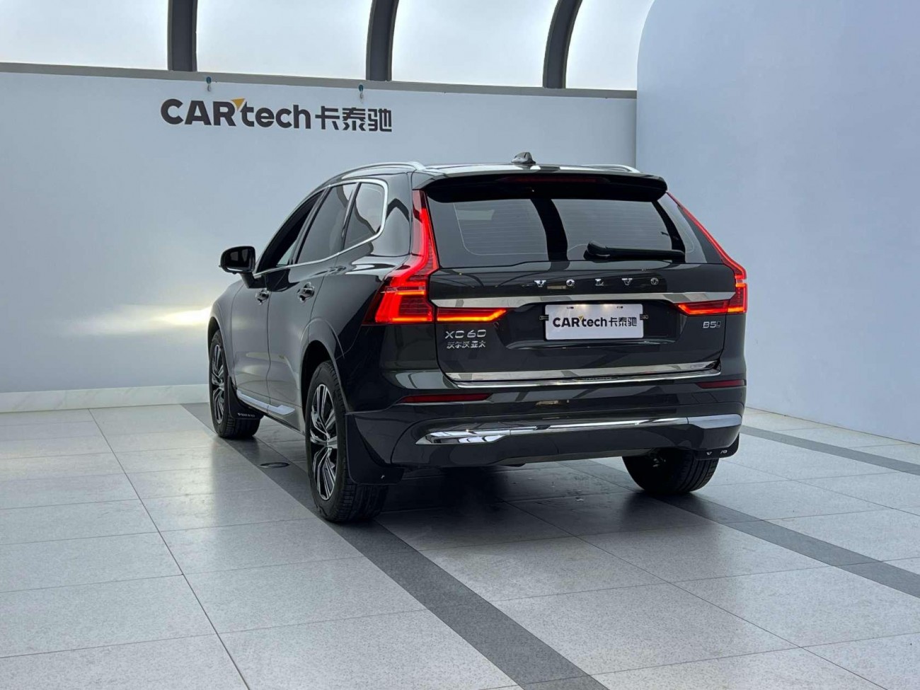 Volvo XC60 2022