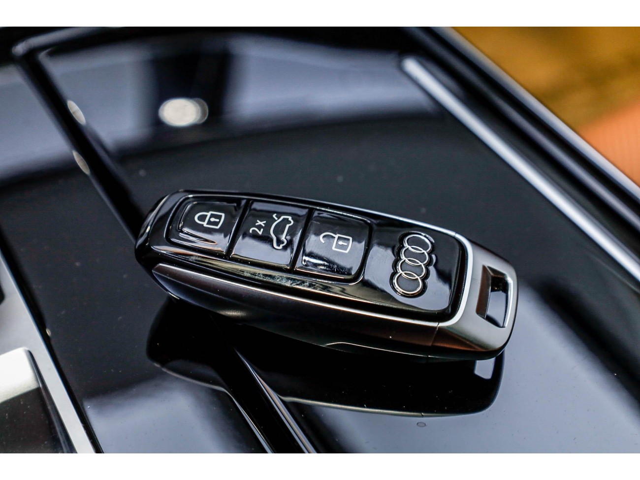 Audi A8L 50 TFSI 2024