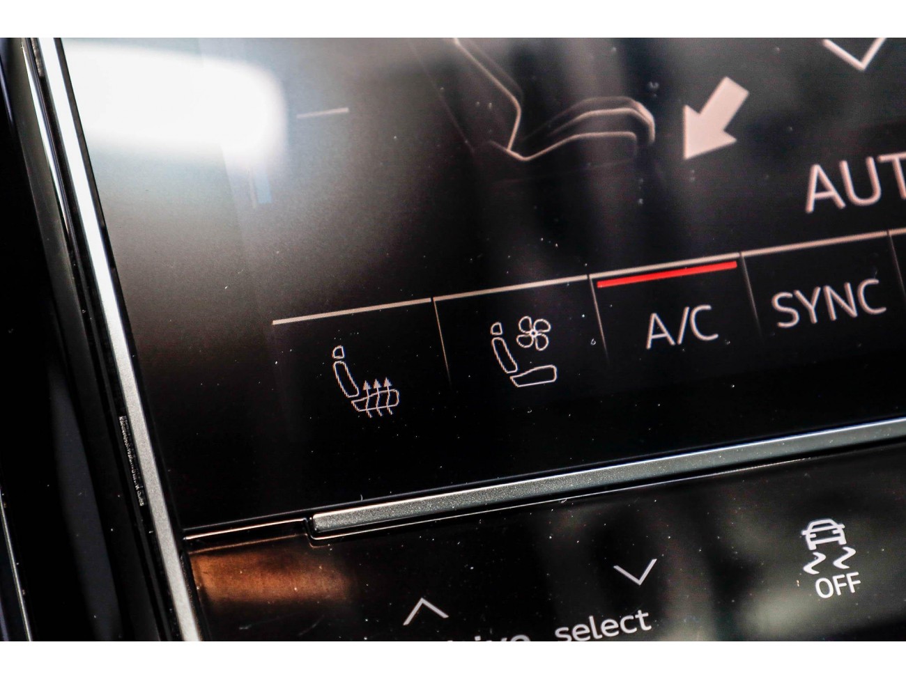 Audi A8L 50 TFSI 2024