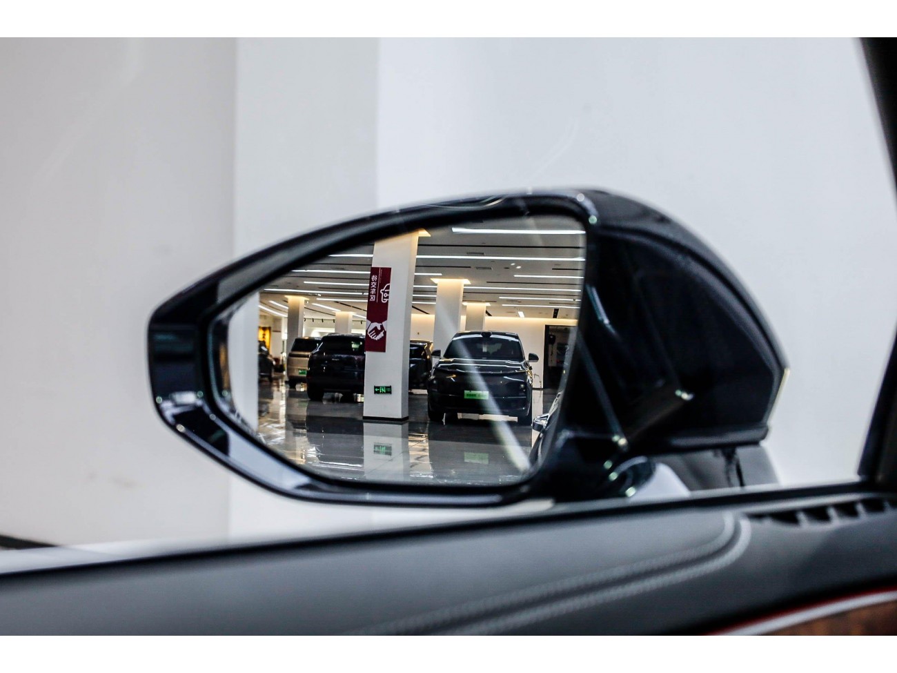 Audi A8L 50 TFSI 2024