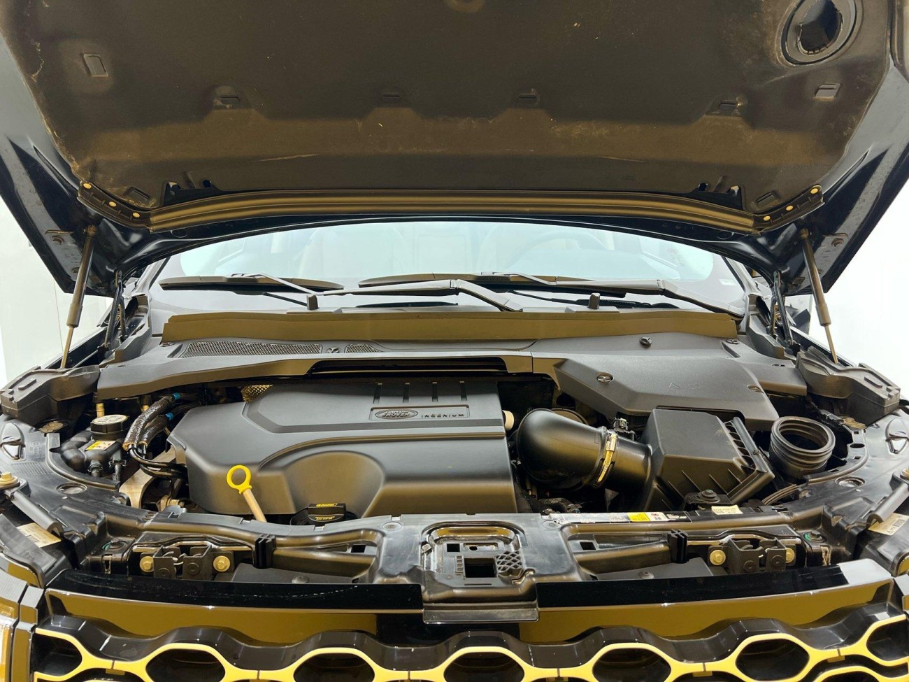 Land Rover Discovery Sport 2024