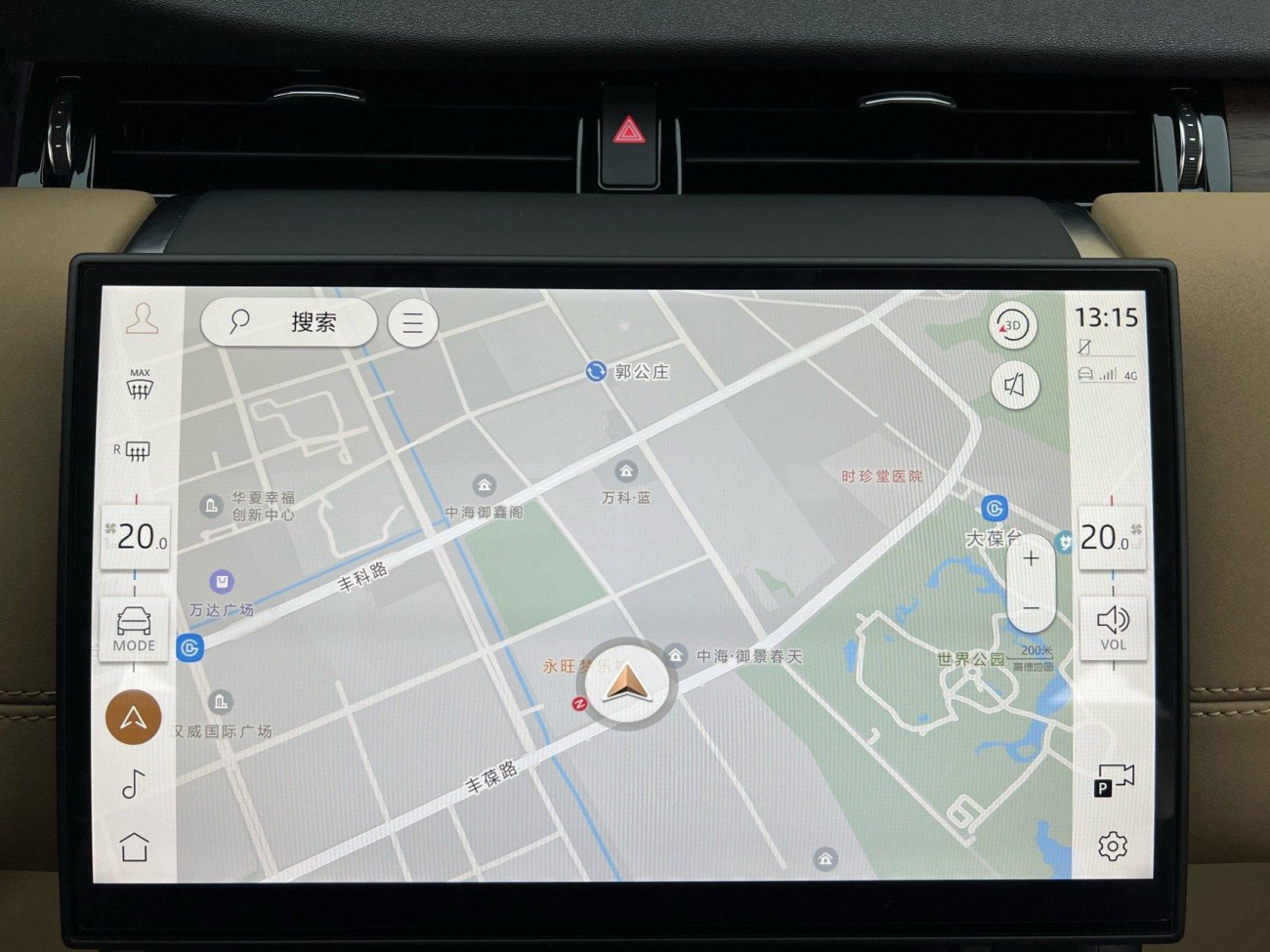 Land Rover Discovery Sport 2024