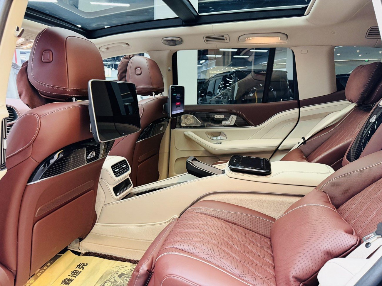 Mercedes-Benz GLS 2025