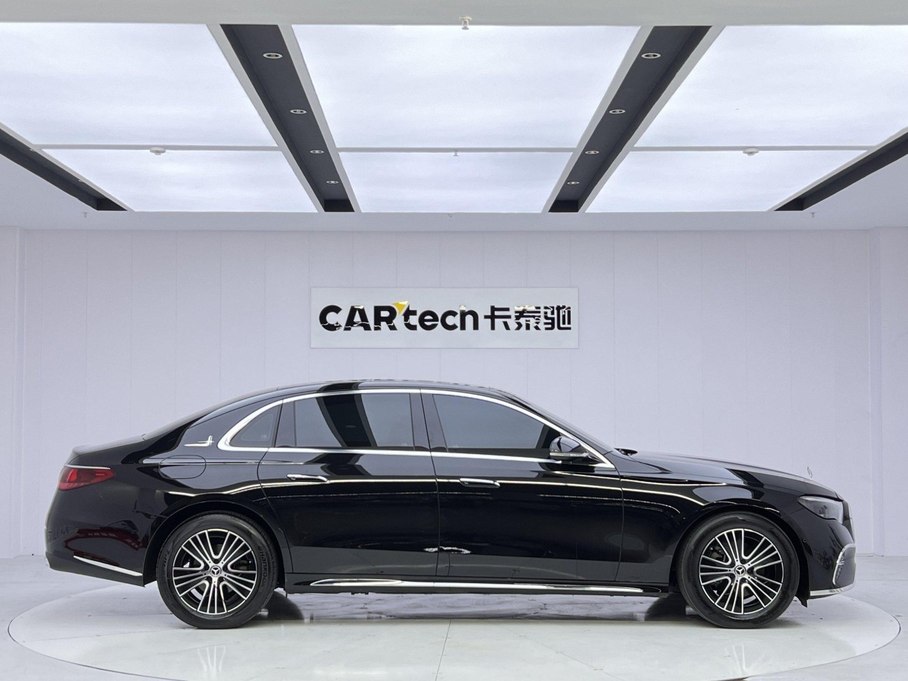Mercedes-Benz E 300 L 2024