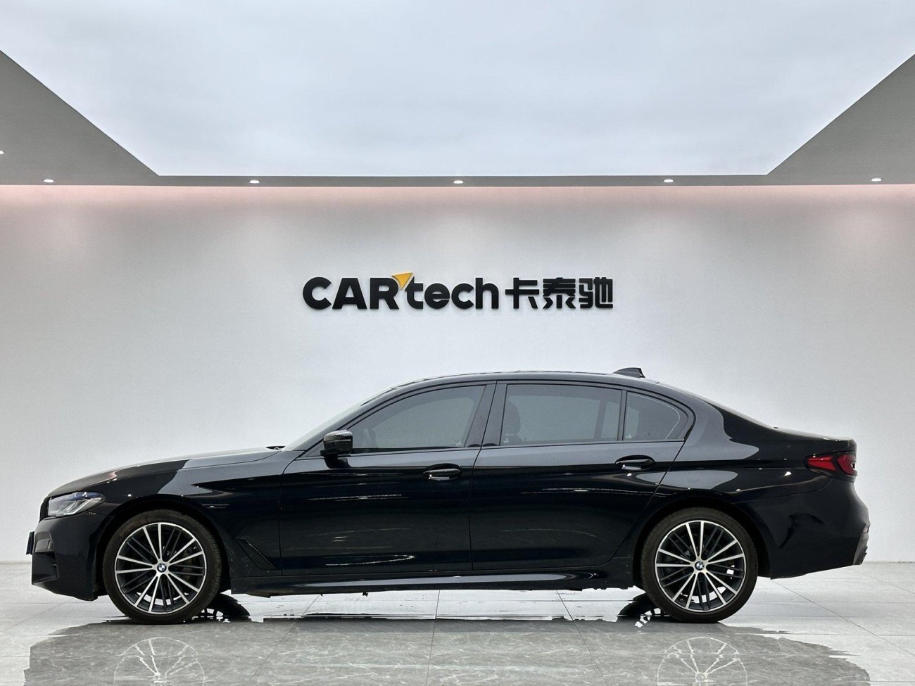 BMW 530Li 2019