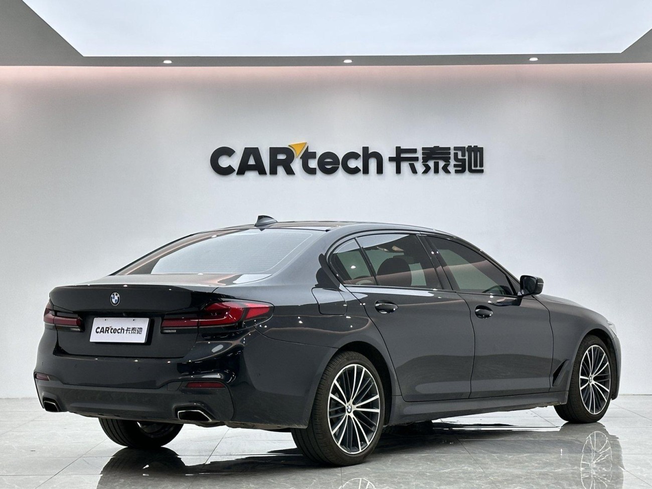 BMW 530Li 2019