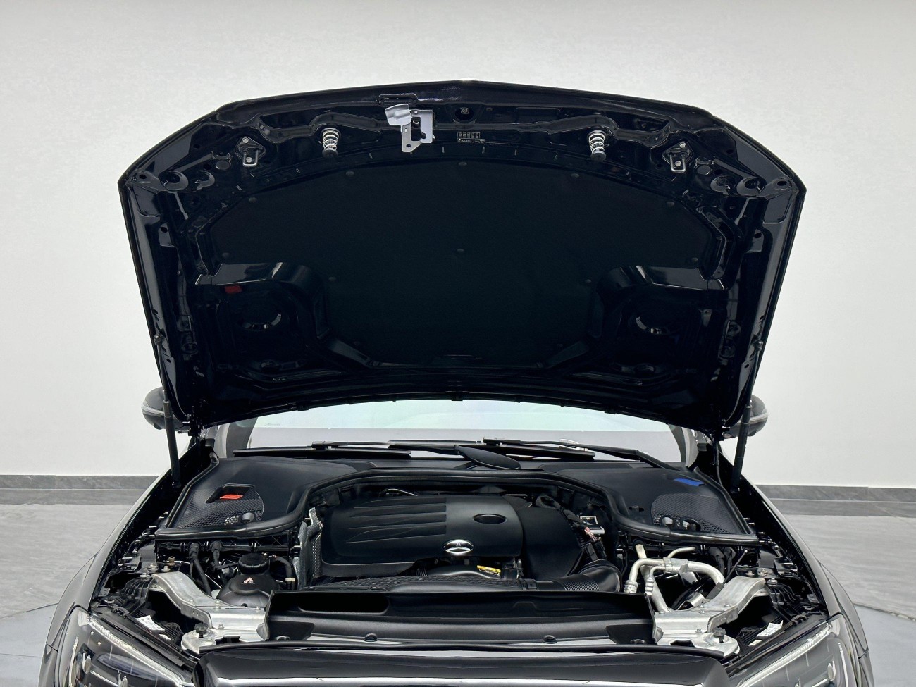 Mercedes-Benz E 300 L 2022