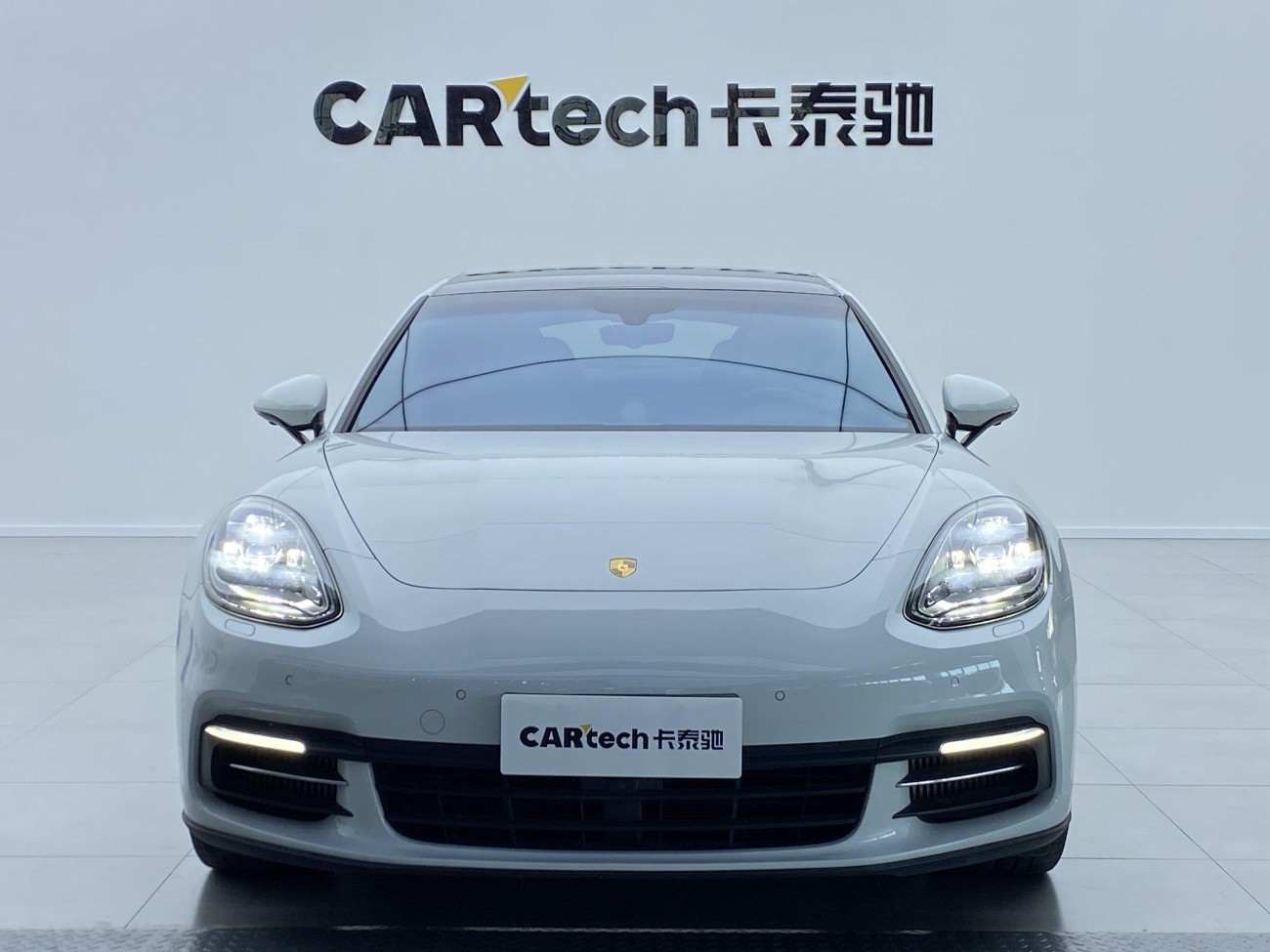 Porsche Panamera 2018