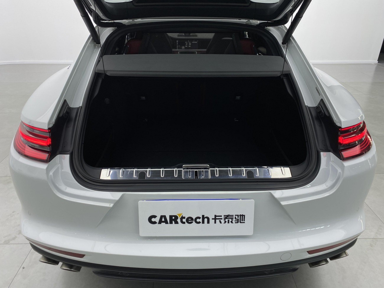 Porsche Panamera 2018